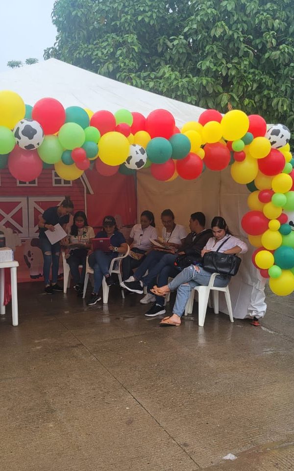 Foto con invitación a II Jornada de Vacunación