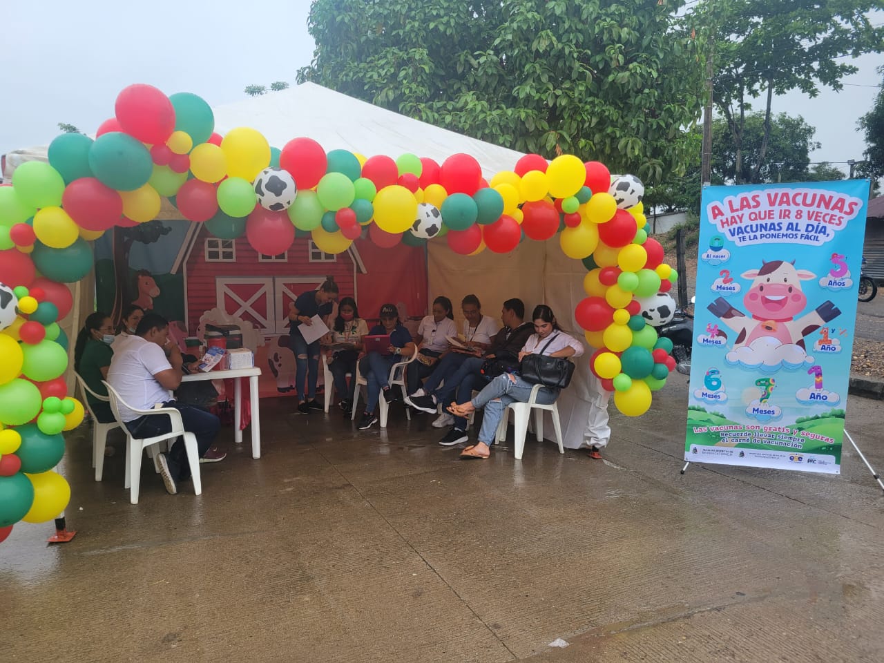 Foto con invitación a II Jornada de Vacunación